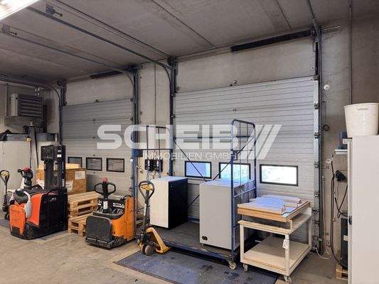 2 nebeneinanderliegende Tore