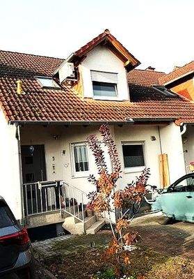 Hausansicht Zufahrt.jpeg