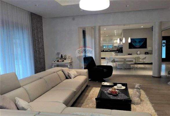 1543235499_img-bb3b53fd8d2519d6be95414721446f1c-v