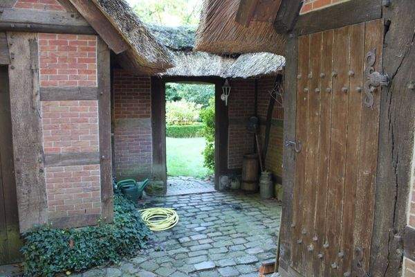 Durchgang Garage &amp; Haus