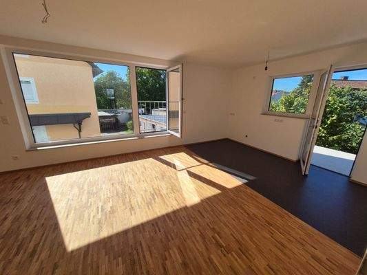 Wohnen mit Küchenbereich.jpg