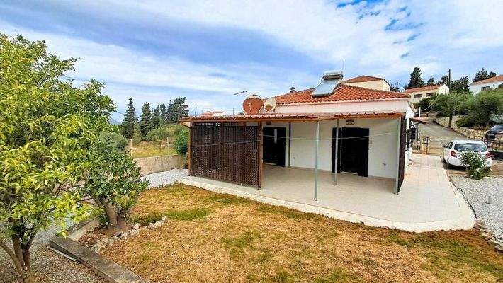 Kreta, Vamos: Einstöckige Villa mit zwei Schlafzimmern, Gemeinschaftspool und privatem Garten