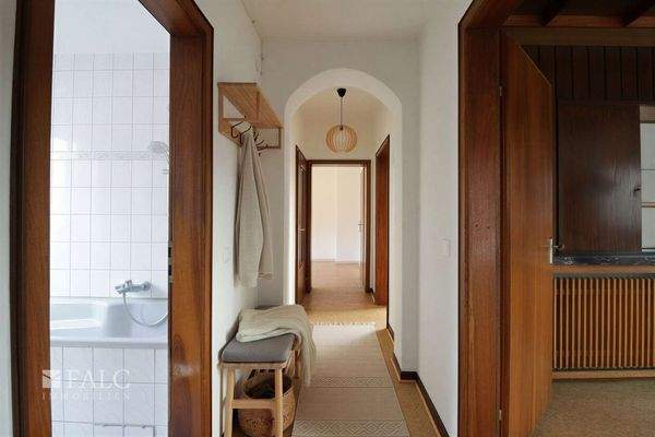 Wohnungsflur (Beispieleinrichtung)