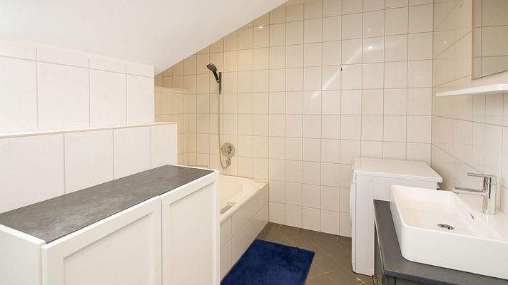 Bad mit Waschmaschinenanschluss