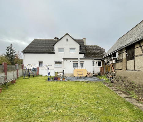 Innenhof mit Garten/Potenzial