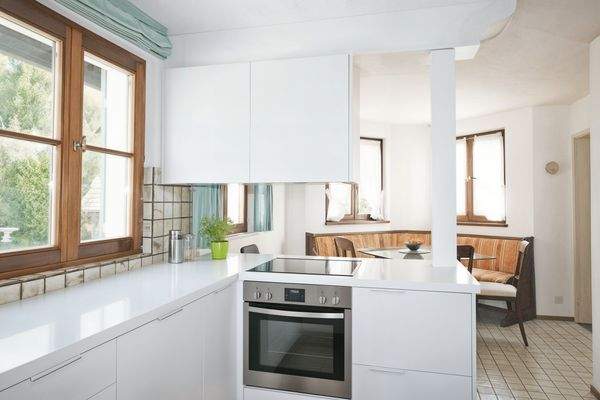 virtuelles Einrichtungsbeispiel (KI-generiert)