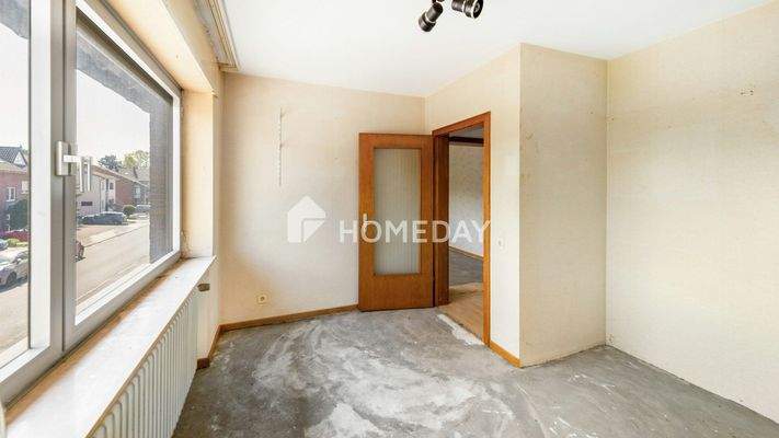 1. OG Schlafzimmer 2