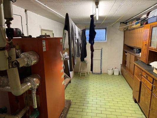 Heizungsraum Keller.jpg