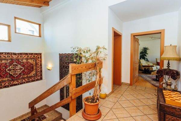 Stiegenhaus in den Keller