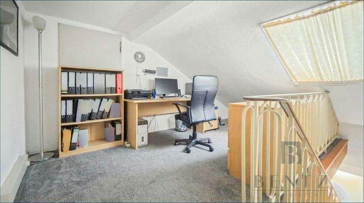 Büro im Dachgeschoss