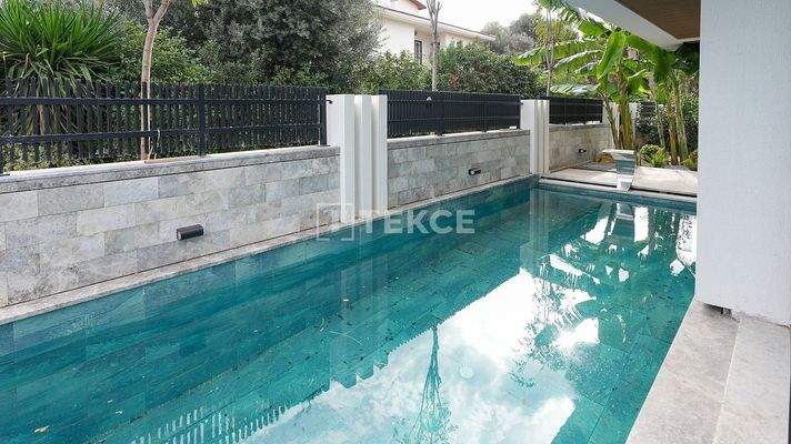 Seaside Private Villas with Pools in İzmir Güzelbahçe