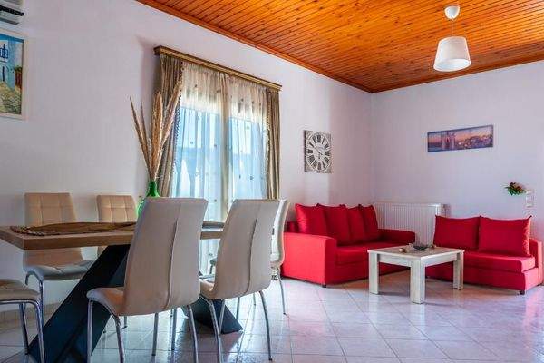 Kreta, Topolia: Charmantes Steinhaus zu verkaufen