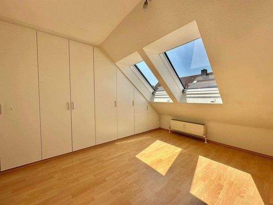 Schlaf-, Kinder- und Arbeitszimmer 1