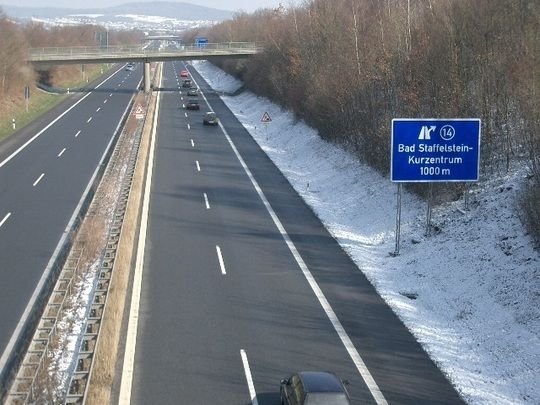 Lage: auf Grund d. ... - Grundstücke, Bauplätze
