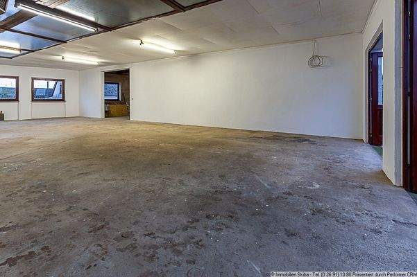 Lagerhalle Bild 2