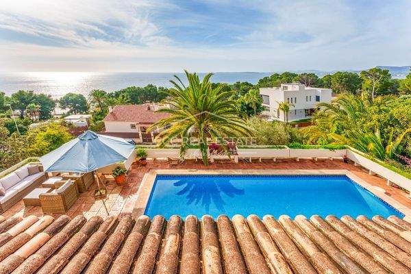 Traum Lage, Traum Villa