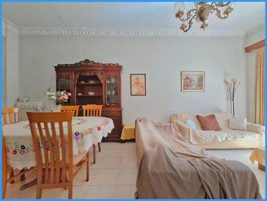 685d4c7071cd47669342b73707ae2711-original