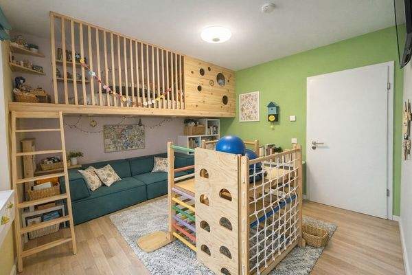 Flexible Nutzung, hier mit eingebauter Hochbettebene