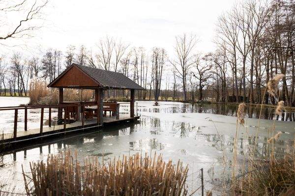 Bootsanleger im Winter