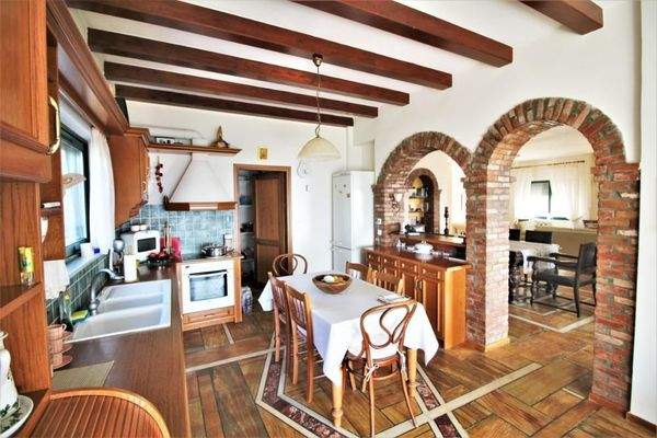 Luxuriöse Villa mit atemberaubendem Panoramablick