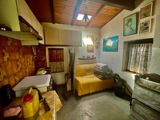 PE925_08 TERRA ITALIA IMMOBILIEN_LIGURIEN_PERINALD