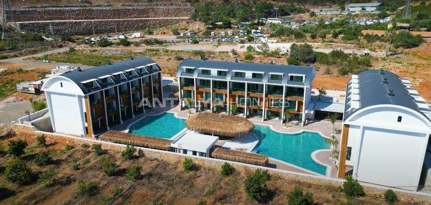 Stylish Flats Within Walking Distance of the Sea in Konakli Alanya