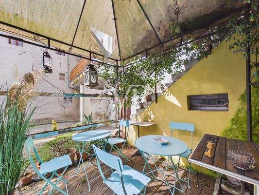 area esterna cortile  rendering 