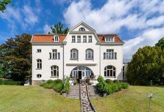 Blick zum Schloss