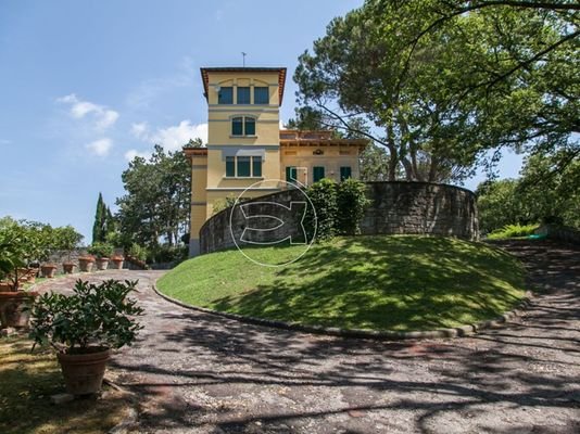 Imposante Villa mit Panoramablick | Arezzo