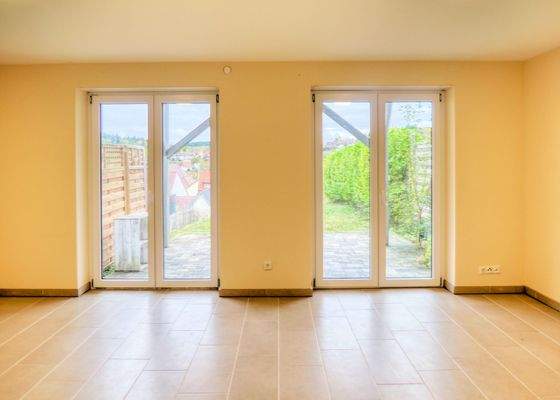 Zimmer mit Gartenzugang