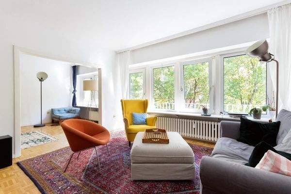 Wohnzimmer in einem OG