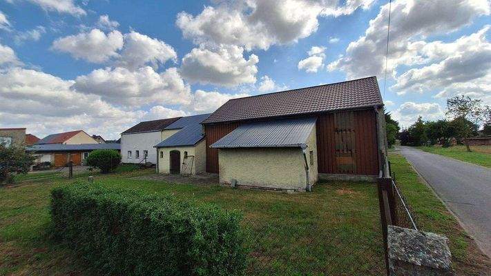 Hofansicht - Nebengelassgebäude 103134.jpg