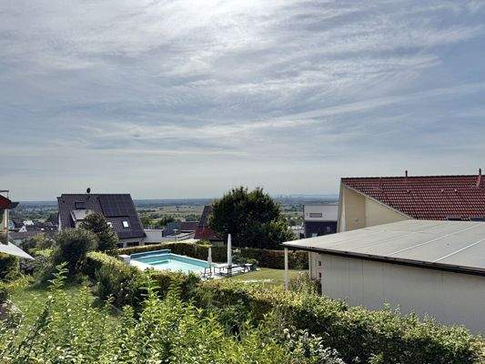 Ausblick in die Rheinebene