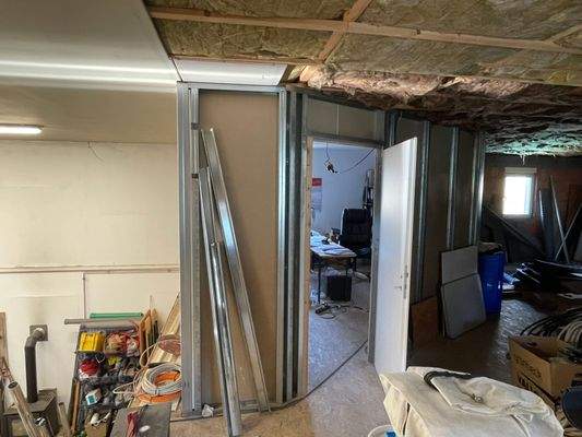 DG unausgebaut -jetzt Lager