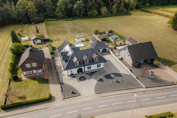 Drohne Vorderansicht