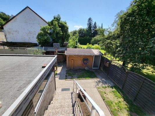 .. Treppe zum Garten