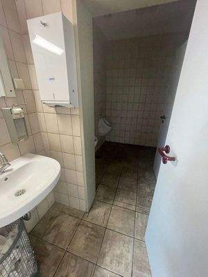 Toiletten EG