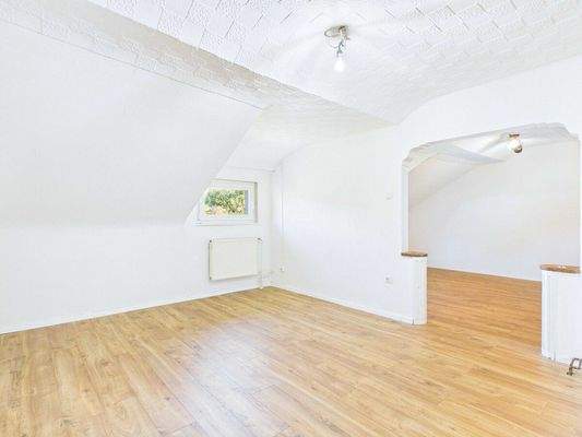 Ein-/ Zweifamilienhaus in Wadgassen