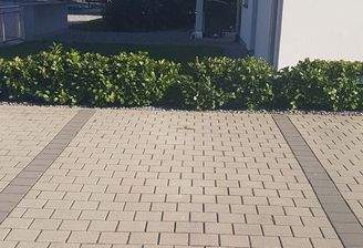 5450-kurz_Aussenstellplatz