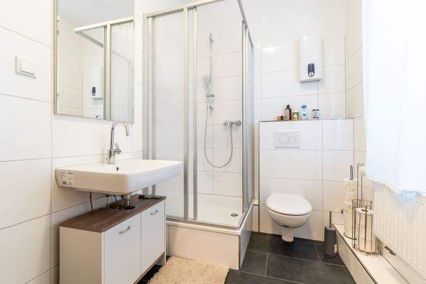 Wohnung 1. OG Badezimmer