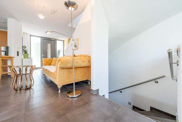 Treppenaufgang zum Obergeschoss