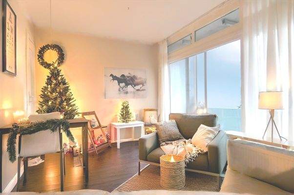 Eigentumswohnung mit großer Fensterfront