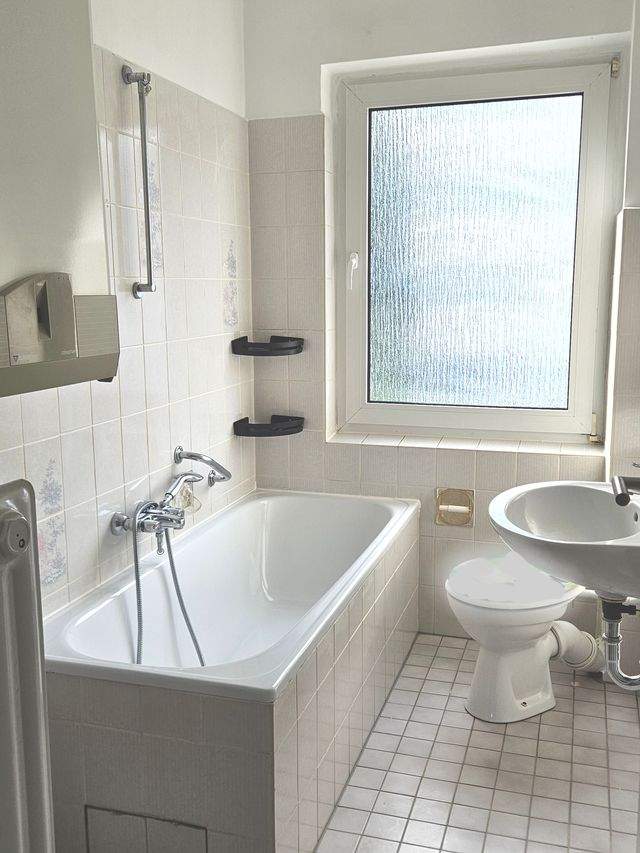 3-Zimmer-Wohnung mit Balkon - Foto 2