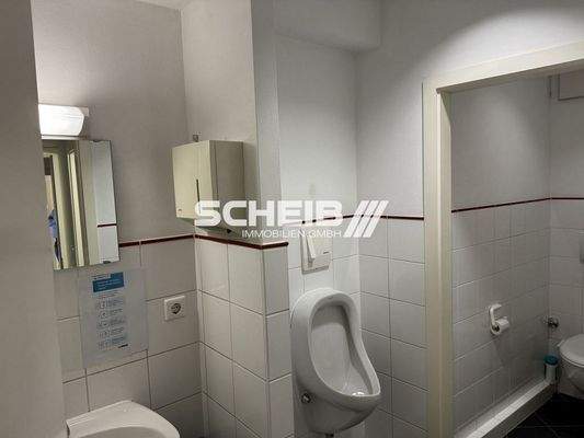 eins der sanitäre Anlagen 