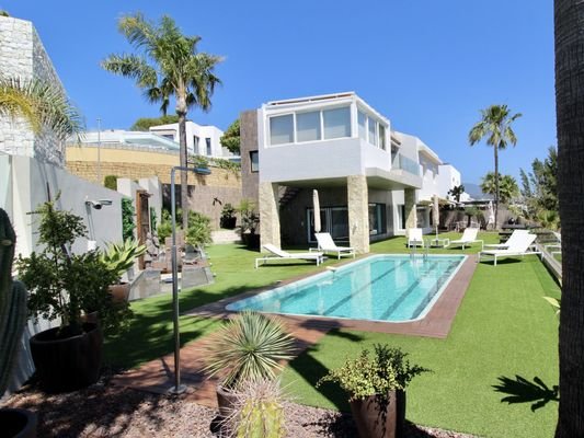 Photo: Villa in Estepona