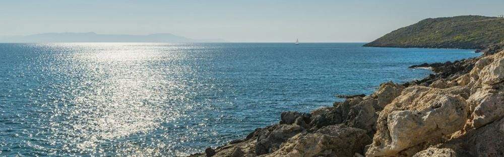 Spektakuläres Grundstück am Meer für eine kommerzielle Investition auf Kreta