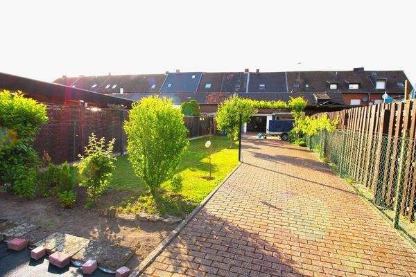 Rückansicht - Gartenbereich