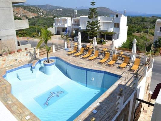 Touristischer Apartmentkomplex in idealer Lage auf Kreta