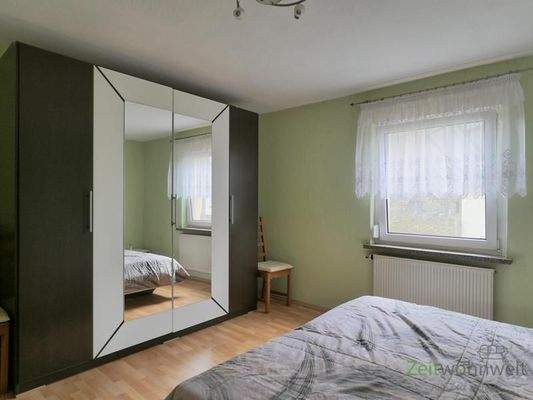 Blick ins Schlafzimmer