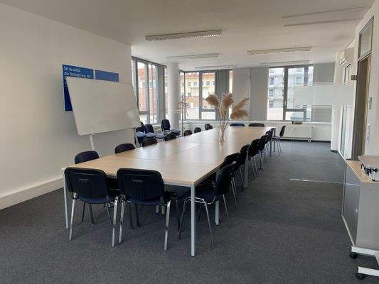 gekühlter Besprechungsraum